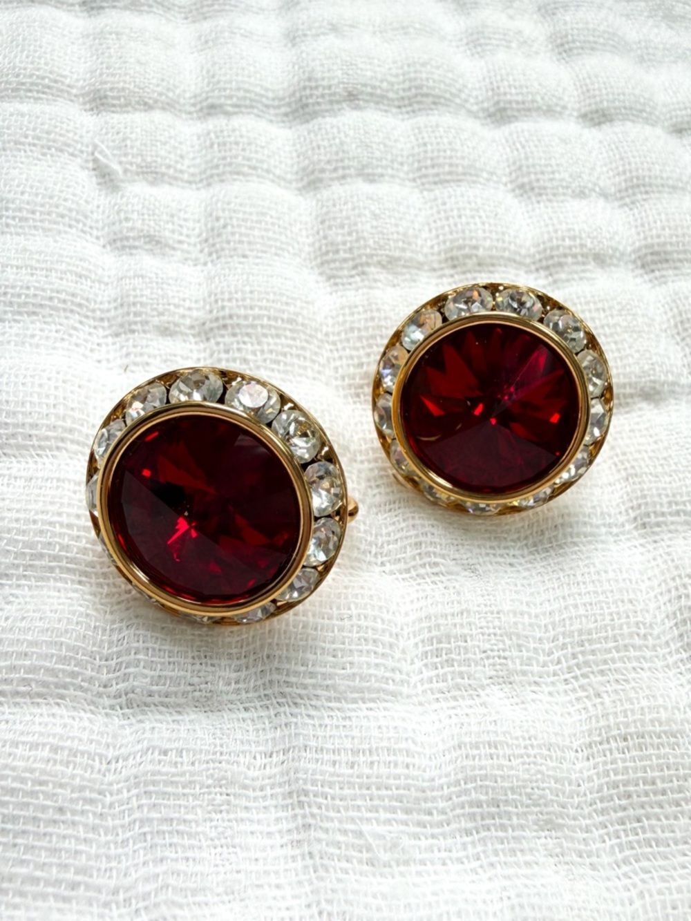 Red Rhinestone Clip On Earrings Gold Tone Round Glam holiday